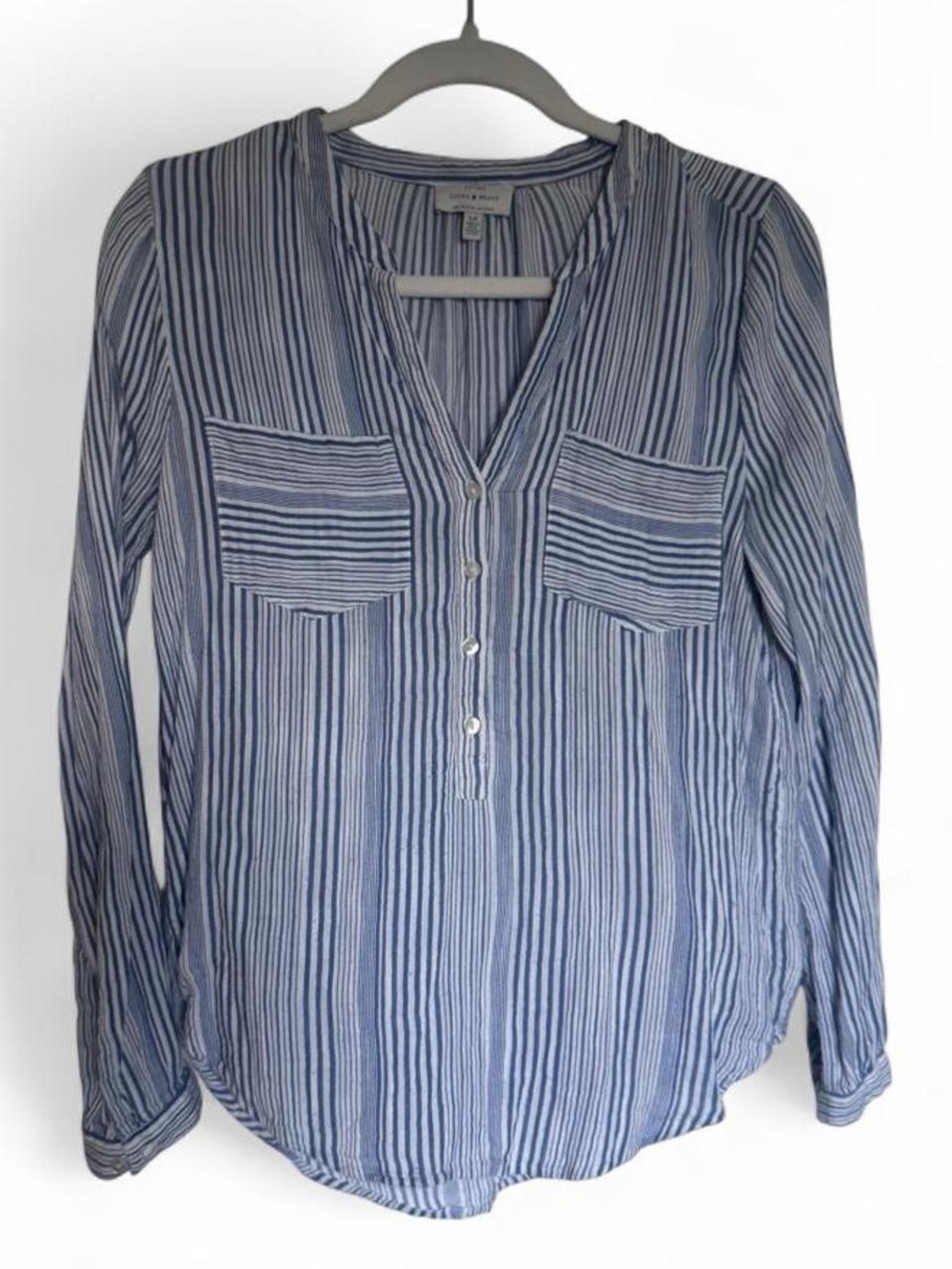 Lucky brand blue and white lightweight long sleeve button top